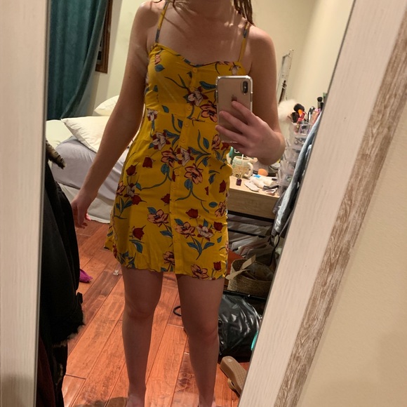Yellow floral sundress - Picture 6 of 6